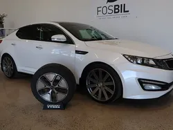 Vit Begagnad 2013 Kia Optima Hybrid 2 Sedan | 109 900 kr (Marknadspris)