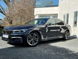 Grå Begagnad 2018 BMW 740 M Sport Sedan | 345 000 kr