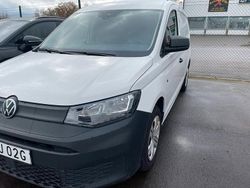 Vit Begagnad 2023 VW Caddy Maxi Minibuss | 329 000 kr (Lite dyr)