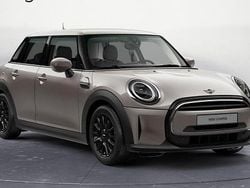 Rooftop grey Begagnad 2024 Mini Cooper Halvkombi | 264 500 kr (Marknadspris)