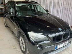 Svart Begagnad 2011 BMW X1 SUV | 89 900 kr (Marknadspris)