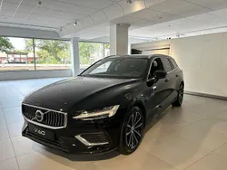 Grå Ny 2025 Volvo V60 Plus Kombi | 554 000 kr (Lite dyr)