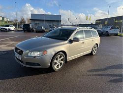 Brun Begagnad 2009 Volvo V70 Summum Kombi | 25 000 kr (Superpris)