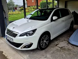 Vit Begagnad 2013 Peugeot 308 Allure Halvkombi | 73 000 kr (Marknadspris)