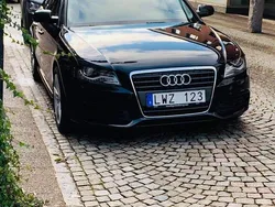 Svart Begagnad 2011 Audi A4 Sedan | 80 000 kr (Marknadspris)