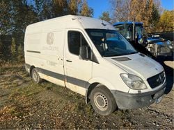 Vit Begagnad 2010 Mercedes Sprinter Van | 75 000 kr (Lite dyr)