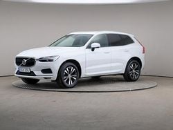 Vit Begagnad 2021 Volvo XC60 Momentum SUV | 349 000 kr