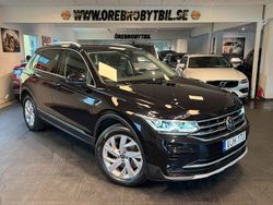 Svart Begagnad 2021 VW Tiguan Elegance SUV | 269 500 kr (Marknadspris)