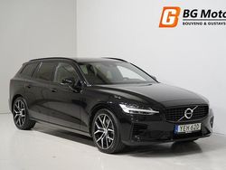 Svart Begagnad 2021 Volvo V60 R-Design Kombi | 369 800 kr (Marknadspris)