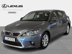 Grå Begagnad 2014 Lexus CT200h Halvkombi | 179 900 kr