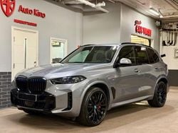 Grå Begagnad 2024 BMW X5 Comfort Edition SUV | 1 099 000 kr (Lite dyr)