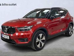 Röd Begagnad 2020 Volvo XC40 R-Design SUV | 329 900 kr (Marknadspris)