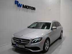 Silver Begagnad 2017 Mercedes E220 Avantgarde Kombi | 238 800 kr (Superpris)
