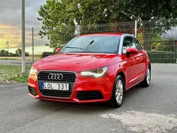 Röd Begagnad 2011 Audi A1 Proline Halvkombi | 110 000 kr (Marknadspris)
