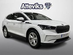Vit Begagnad 2022 Skoda Enyaq iV SUV | 379 900 kr (Marknadspris)