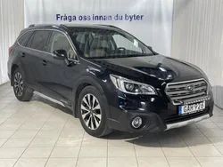 Svart Begagnad 2015 Subaru Outback SUV | 139 900 kr (Lite dyr)