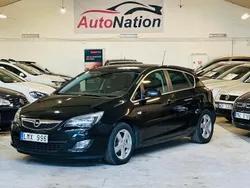 Svart Begagnad 2011 Opel Astra Enjoy Halvkombi | 64 900 kr (Marknadspris)
