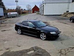Grön Begagnad 2003 Saab 9-3 Sedan | 15 000 kr (Marknadspris)