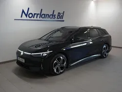 Svart (grenadilla black metallic) Begagnad 2025 VW ID.7 GTX Sedan | 659 900 kr (Marknadspris)