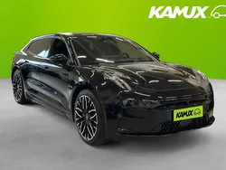 Svart Begagnad 2023 Zeekr 001 Halvkombi | 599 700 kr