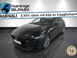 Svart Begagnad 2018 Mazda 3 Inclusive Halvkombi | 189 900 kr (Bra pris)