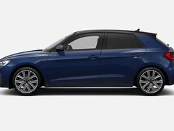 Blå (navarrablå metallic mytsv) Ny 2025 Audi A1 Sportback Halvkombi | 322 500 kr (Lite dyr)