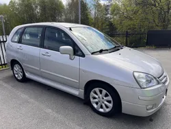 Silver Begagnad 2005 Suzuki Liana Halvkombi | 29 000 kr (Dyr)