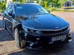 Svart Begagnad 2020 Kia Optima Hybrid 2 Sedan | 160 000 kr