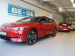 Röd Begagnad 2024 VW ID.7 GTX Sedan | 619 000 kr