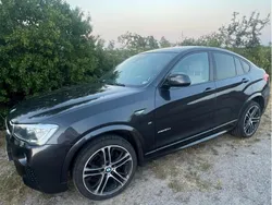 Grå Begagnad 2017 BMW X4 M Sport SUV | 289 000 kr (Marknadspris)