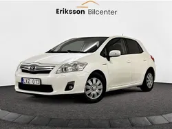 Vit Begagnad 2011 Toyota Auris Hybrid Plus Halvkombi | 54 900 kr