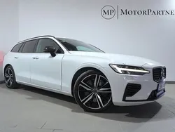 Vit Begagnad 2021 Volvo V60 R-Design Kombi | 329 900 kr (Marknadspris)