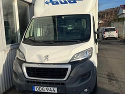 Vit Begagnad 2016 Peugeot Boxer Van | 99 000 kr (Lite dyr)