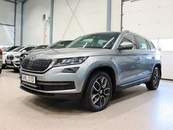 Grå Begagnad 2019 Skoda Kodiaq SUV | 279 800 kr (Marknadspris)