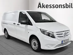 Vit Begagnad 2017 Mercedes Vito Minibuss | 149 000 kr (Marknadspris)