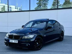 Svart Begagnad 2009 BMW 320 Comfort Edition Sedan | 134 900 kr