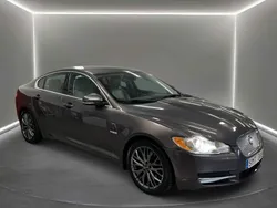 Grå Begagnad 2010 Jaguar XF Sedan | 119 900 kr (Dyr)