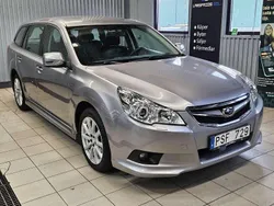 Silver Begagnad 2011 Subaru Legacy Kombi | 89 900 kr (Marknadspris)