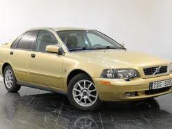 Gul Begagnad 2002 Volvo S40 Sedan | 49 900 kr (Dyr)