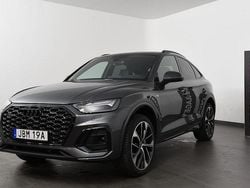 Grå Begagnad 2021 Audi Q5 Sportback S-Line SUV | 434 500 kr (Marknadspris)