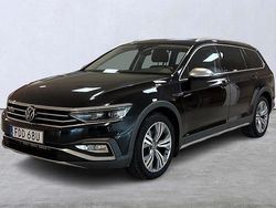 Svart Begagnad 2020 VW Passat Alltrack Kombi | 219 900 kr (Marknadspris)