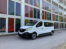 Vit Begagnad 2017 Renault Trafic Van | 204 900 kr (Lite dyr)
