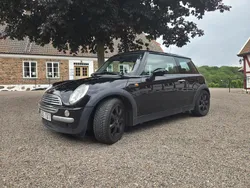 Svart Begagnad 2003 Mini Cooper Pepper Halvkombi | 24 900 kr (Bra pris)