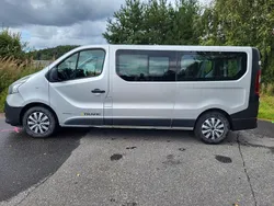 Silver Begagnad 2015 Renault Trafic Van | 79 600 kr