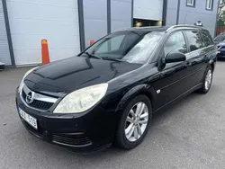 Svart Begagnad 2008 Opel Vectra Kombi | 27 900 kr