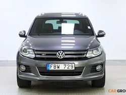 Mörkgrå (grå) Begagnad 2013 VW Tiguan Sportline SUV | 152 900 kr (Lite dyr)