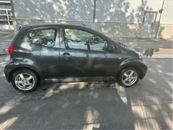 Grå Begagnad 2009 Toyota Aygo Halvkombi | 22 500 kr (Marknadspris)