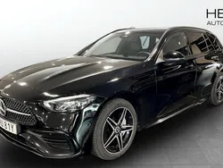 Svart (black) Begagnad 2022 Mercedes C300e AMG Kombi | 389 900 kr (Marknadspris)