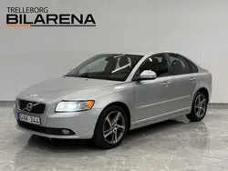Ljusgrå (grå) Begagnad 2012 Volvo S40 Momentum Sedan | 79 900 kr (Lite dyr)