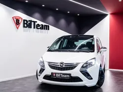 Vit Begagnad 2012 Opel Zafira Tourer Business Minibuss | 109 900 kr (Lite dyr)